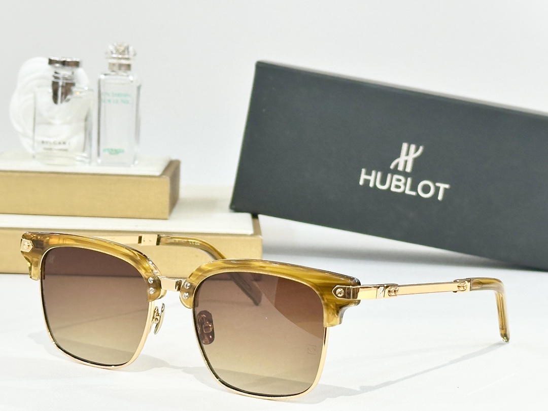  HUBLOT
MODEL H023O
SIZE：53口18-145
