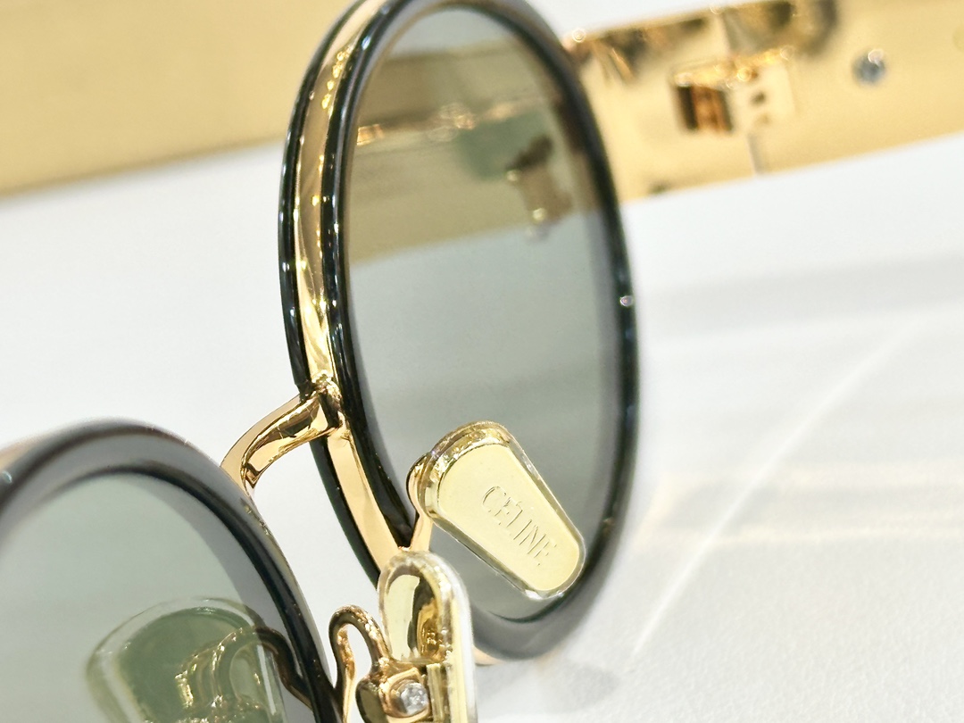  CELINE
MOD：CL1478LU
Size：55口21 145

