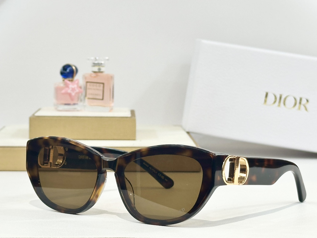  DIO*🌟
MODEL：30MontaigneB5U
SIZE：55口19-130
