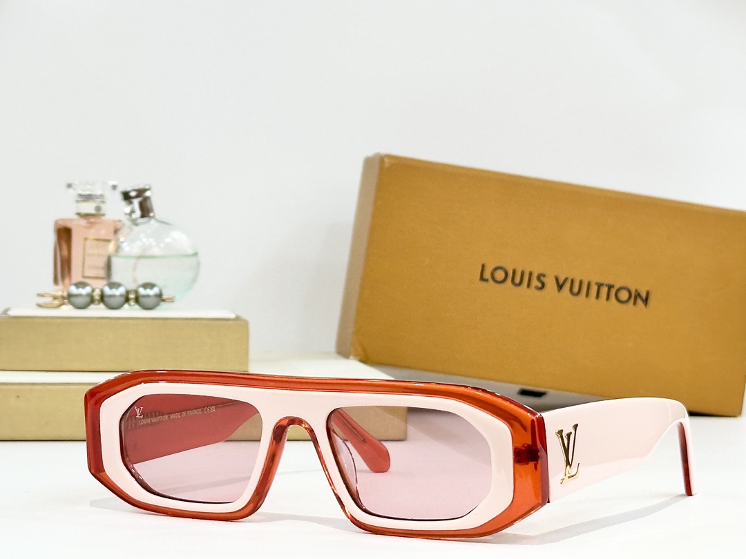  LOUIS VUITTO*
MODEL：Z2015U
SIZE：51口19-150
