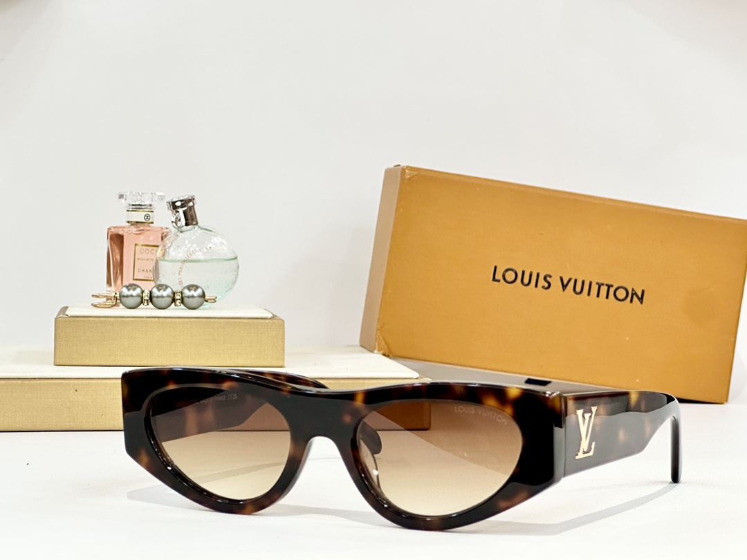  LOUIS VUITTO*
MODEL：Z2181U
SIZE：54口20-150
