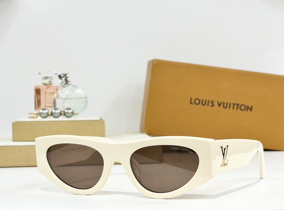  LOUIS VUITTO*
MODEL：Z2181U
SIZE：54口20-150
