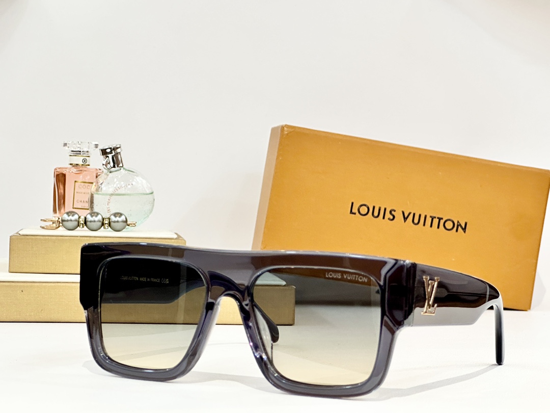  LOUIS VUITTO*
MODEL：Z2125W
SIZE：55口18-150
