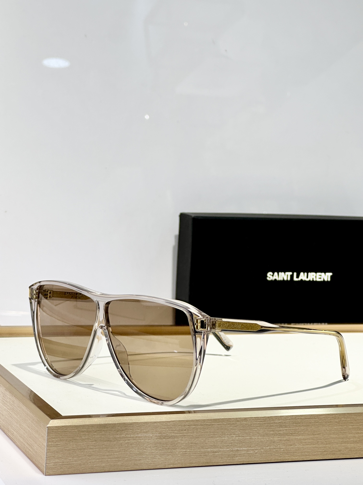 。𝑺𝒂𝒊𝒏𝒕 𝑳𝒂𝒖𝒓𝒆𝒏𝒕 
MOD：SL731
size：65口5-145
