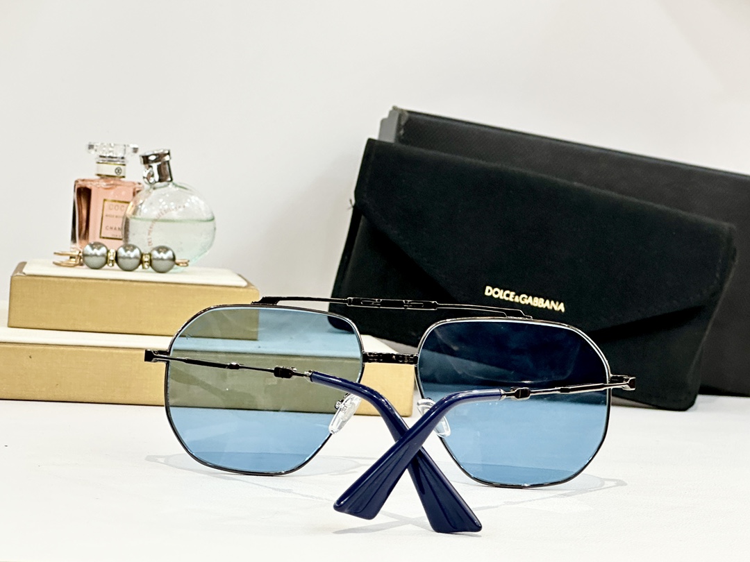  DOLCE & GABBAN* 
MODEL：DG6664
SIZE：61口16-143
