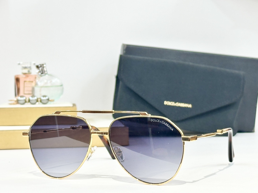  DOLCE & GABBAN* 
MODEL：DG2302
SIZE：61口16-143
