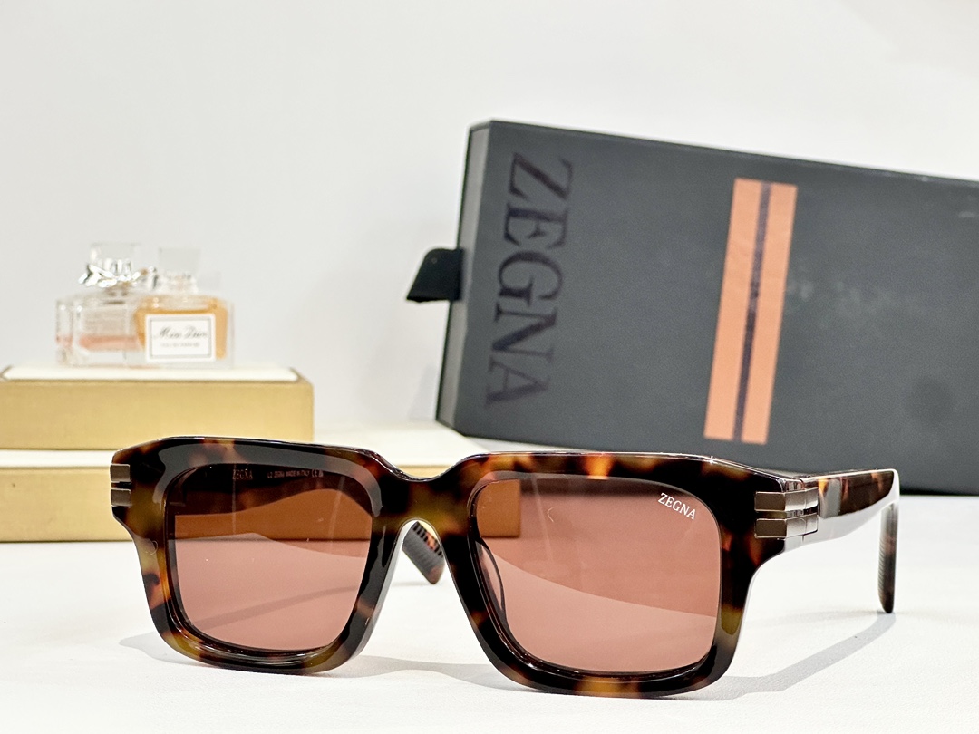  Ermenegildo Zegna
Mod：EZ0255
Size51口20-140
盒子另计