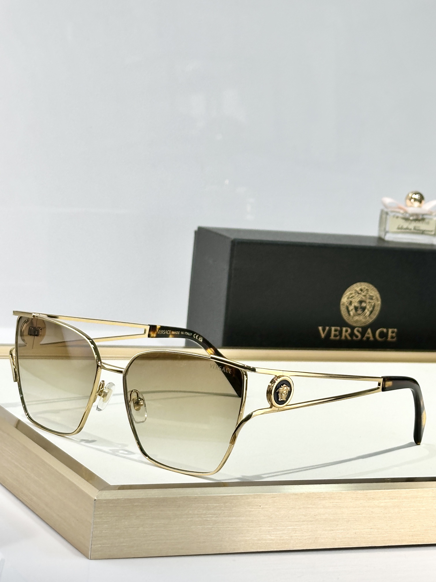  VERSACE
MOD：VE2293
Size：60口16 140

