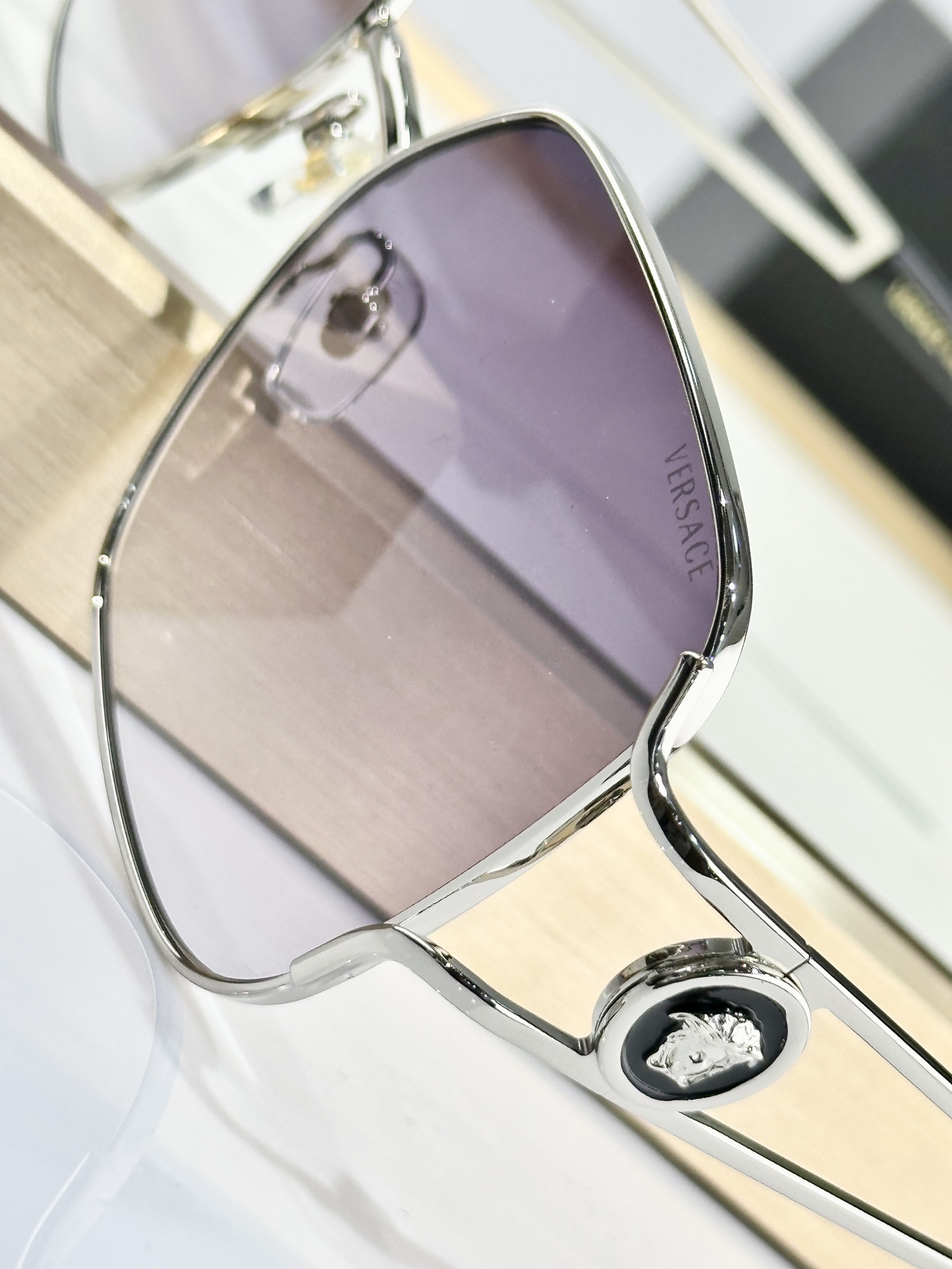  VERSACE
MOD：VE2292
Size：59口17 140

