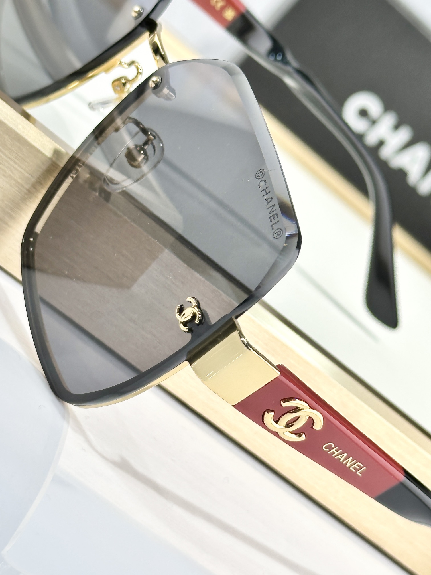  CHANEL
MOD：5485-H
Size：62口16 145
