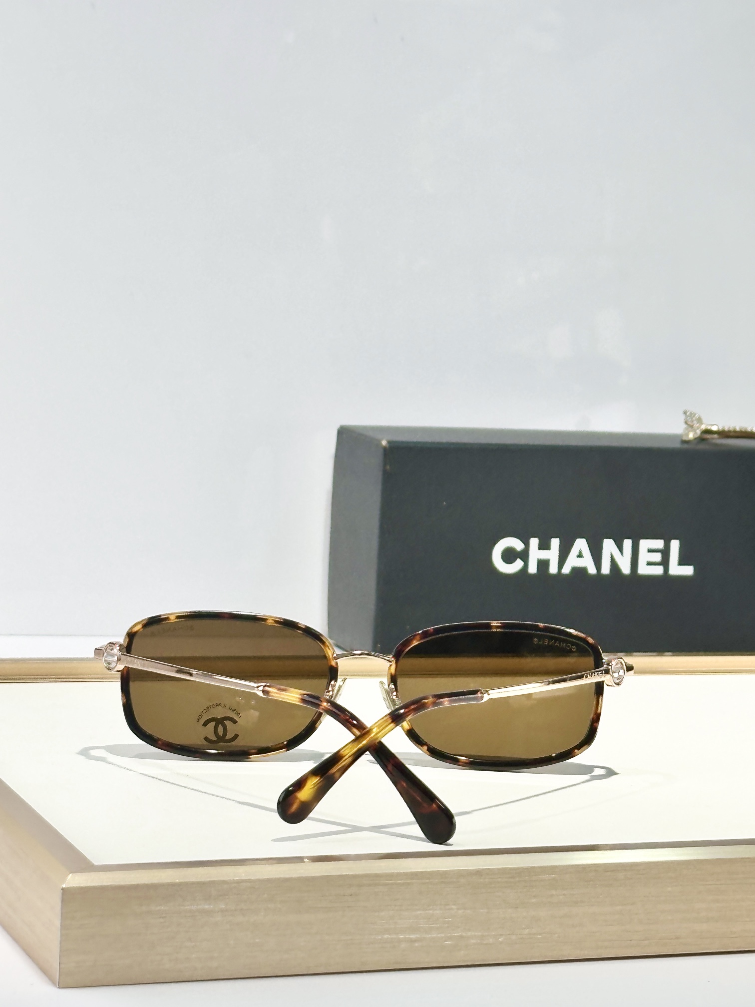  CHANE*
MODEL：CH2221
SIZE：56口18-142
