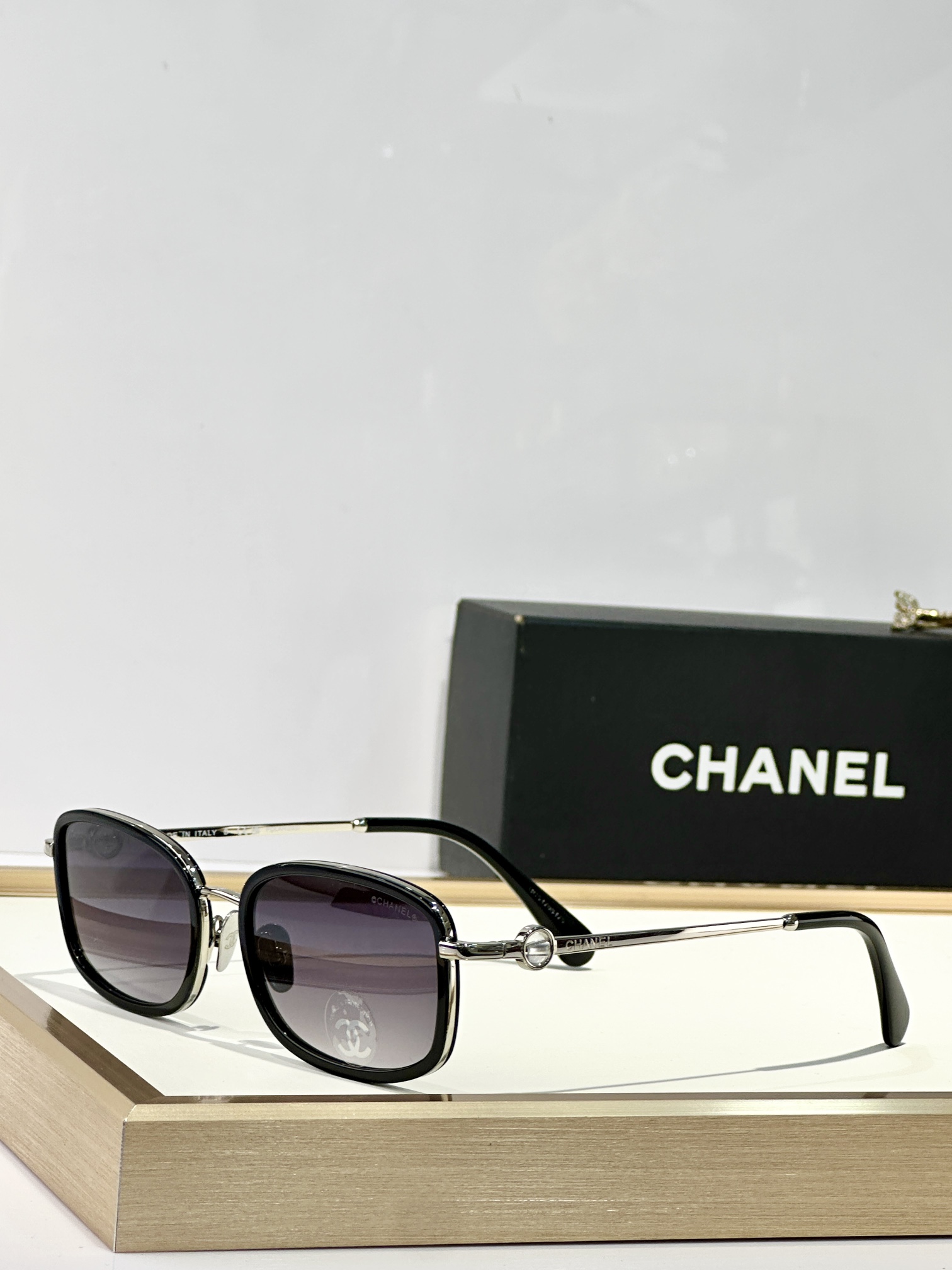  CHANE*
MODEL：CH2221
SIZE：56口18-142
