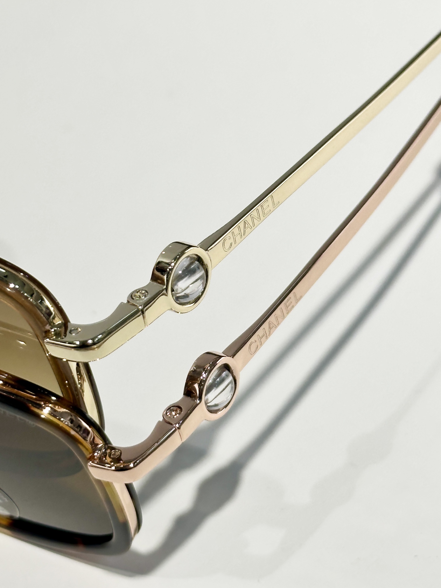  CHANE*
MODEL：CH2221
SIZE：56口18-142
