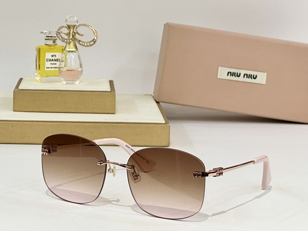  MIU MI*
MODELVMU 73ZS
SIZE：60口17-145
