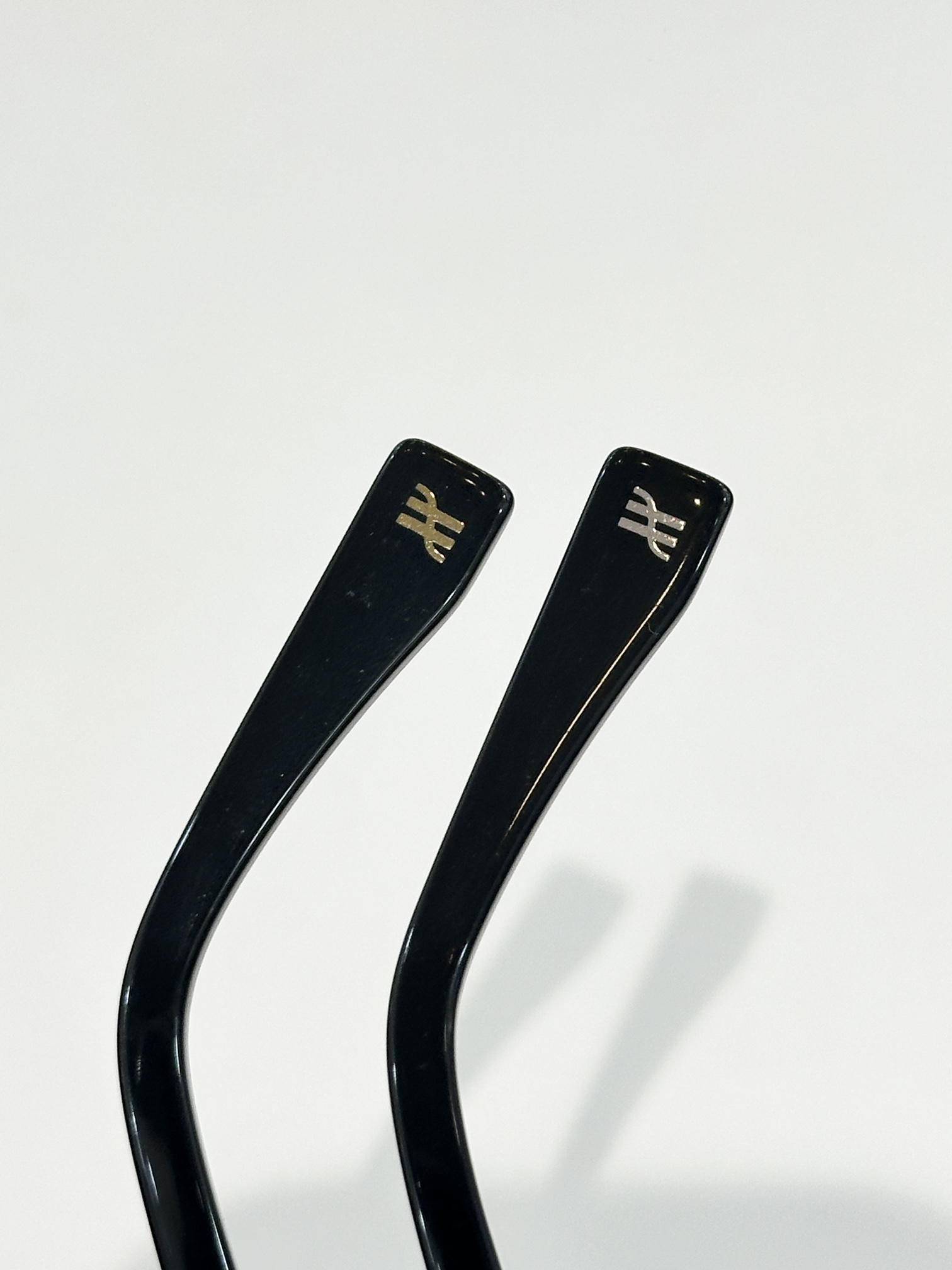  𝙃𝙐𝘽𝙇𝙊𝙏
MODH332
Size：59口15 145
