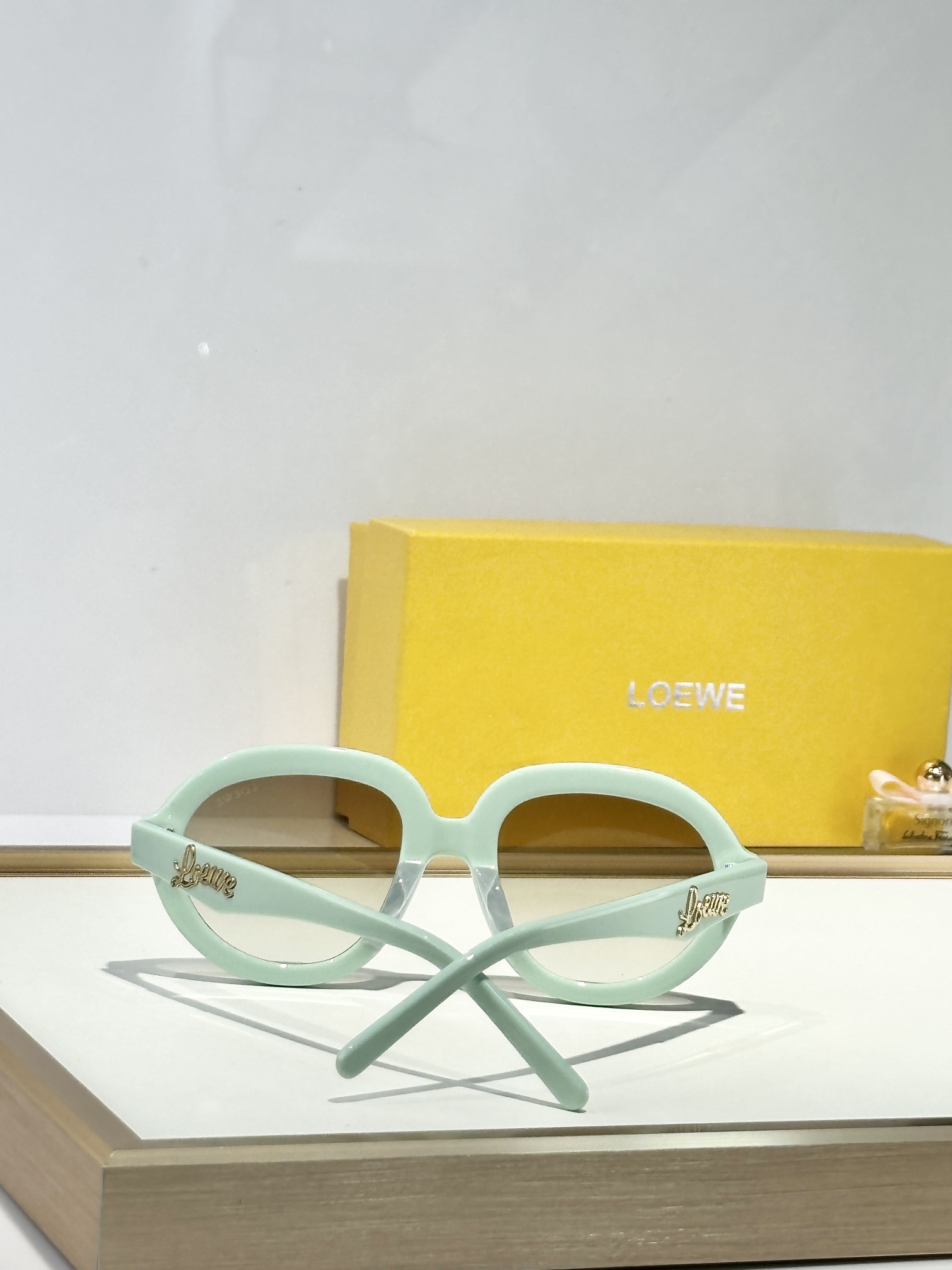  LOEWE
MOD：LW40105F
Size：51口21 145
