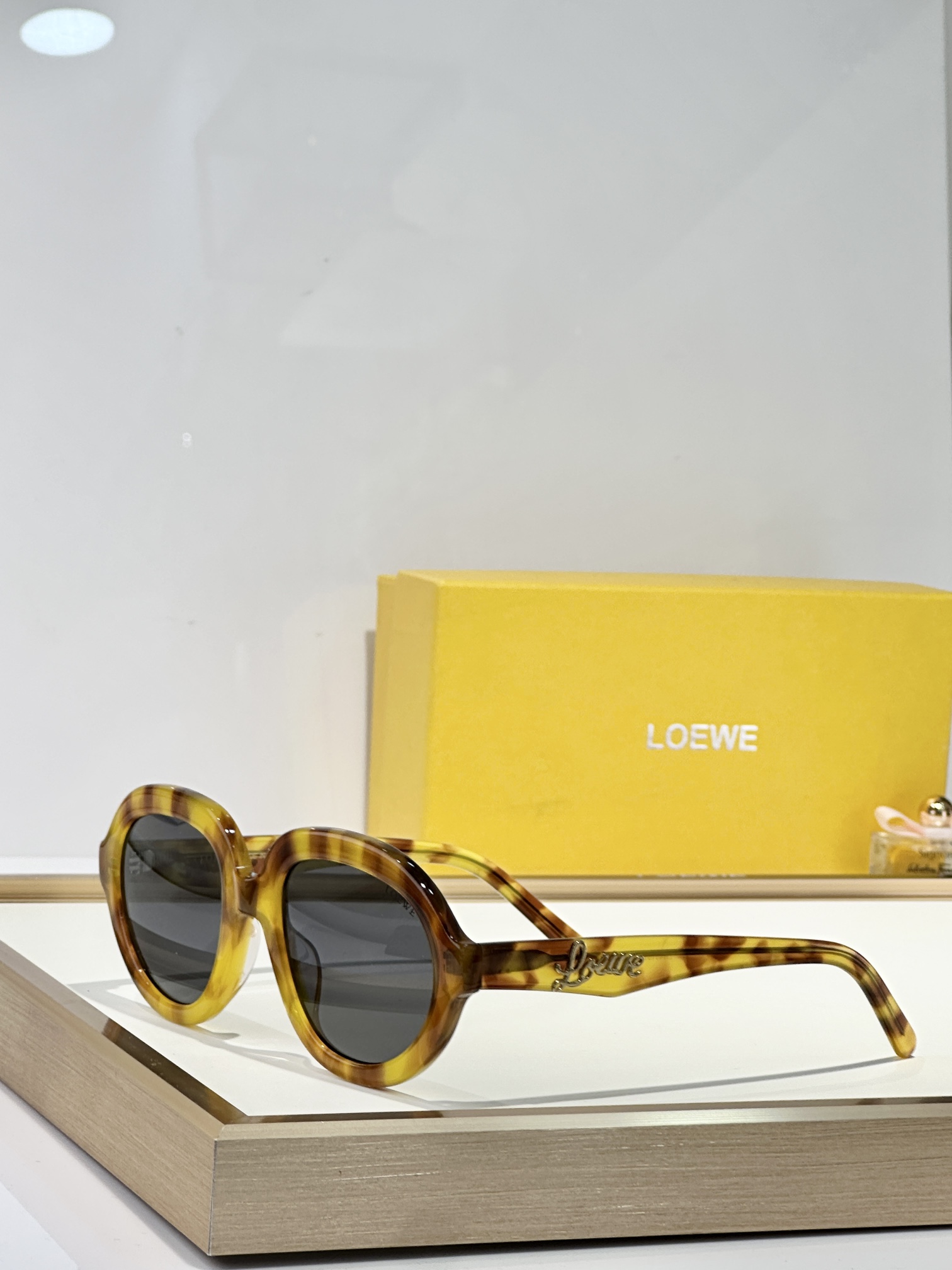  LOEWE
MOD：LW40105F
Size：51口21 145
