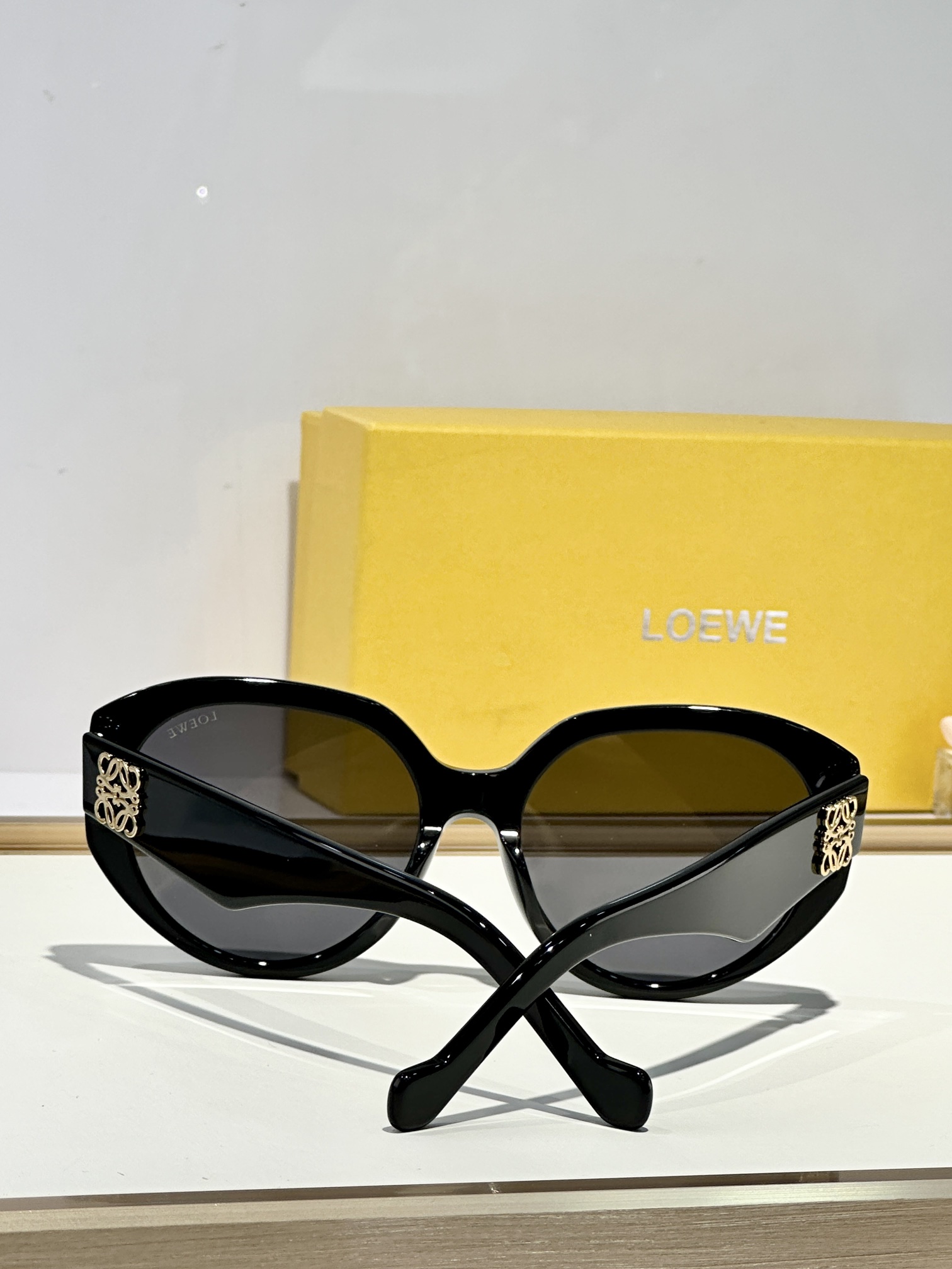  LOEWE
MODEL：LW40102U
SIZE：56口18-145
