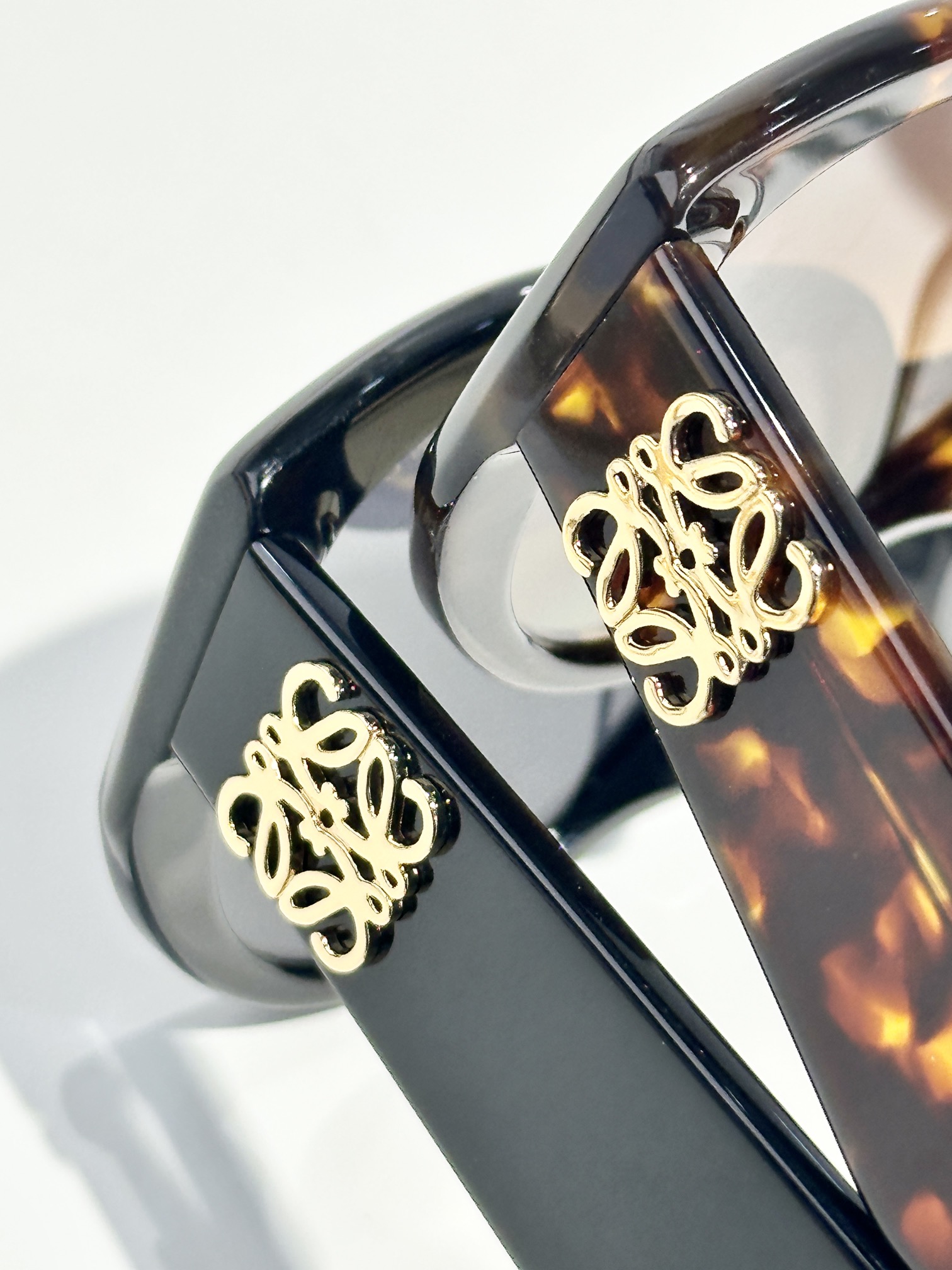  LOEWE
MODEL：LW40102U
SIZE：56口18-145
