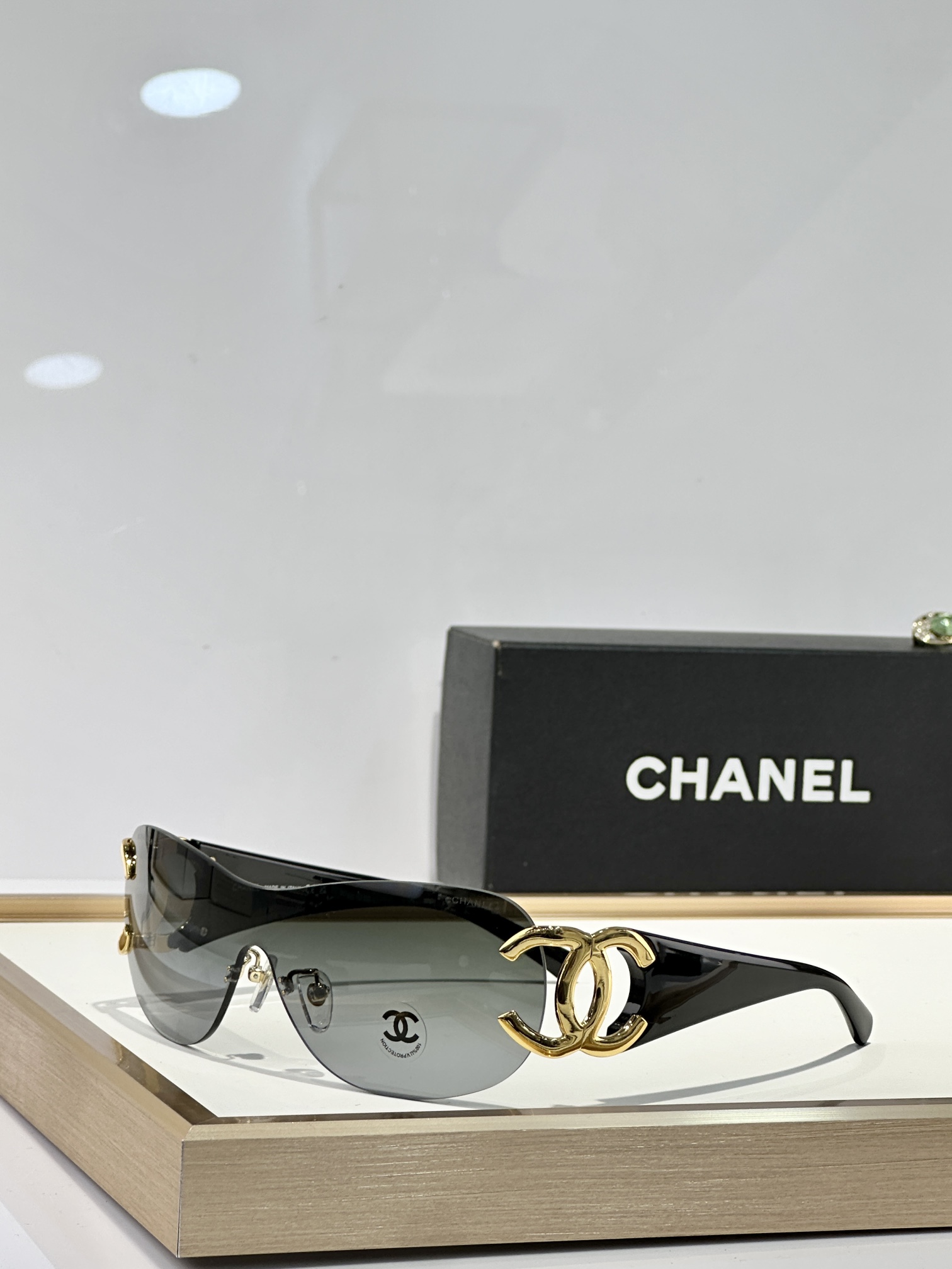 CHANEL
MODEL：CH4125
SIZE：135口130
