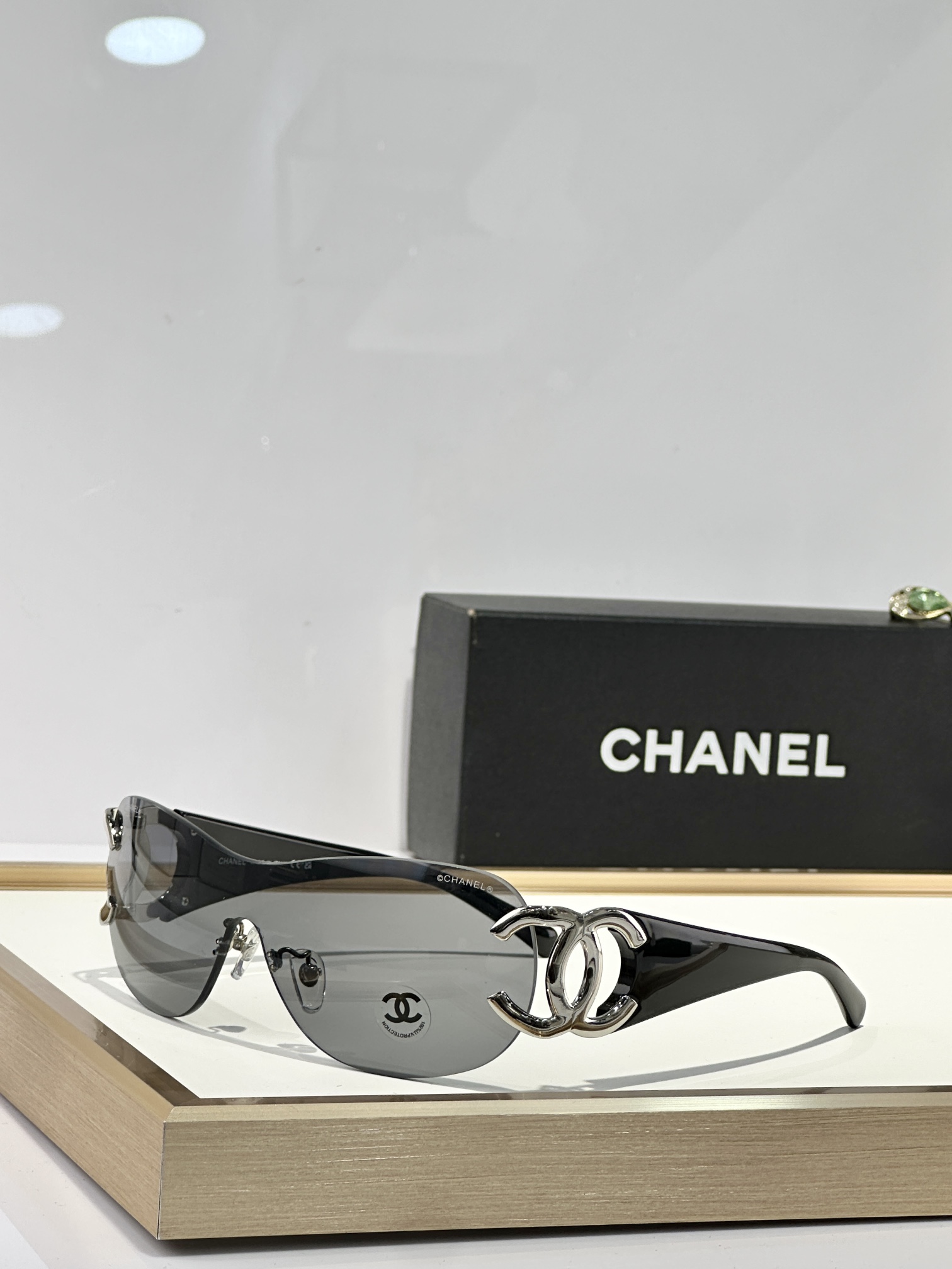 CHANEL
MODEL：CH4125
SIZE：135口130
