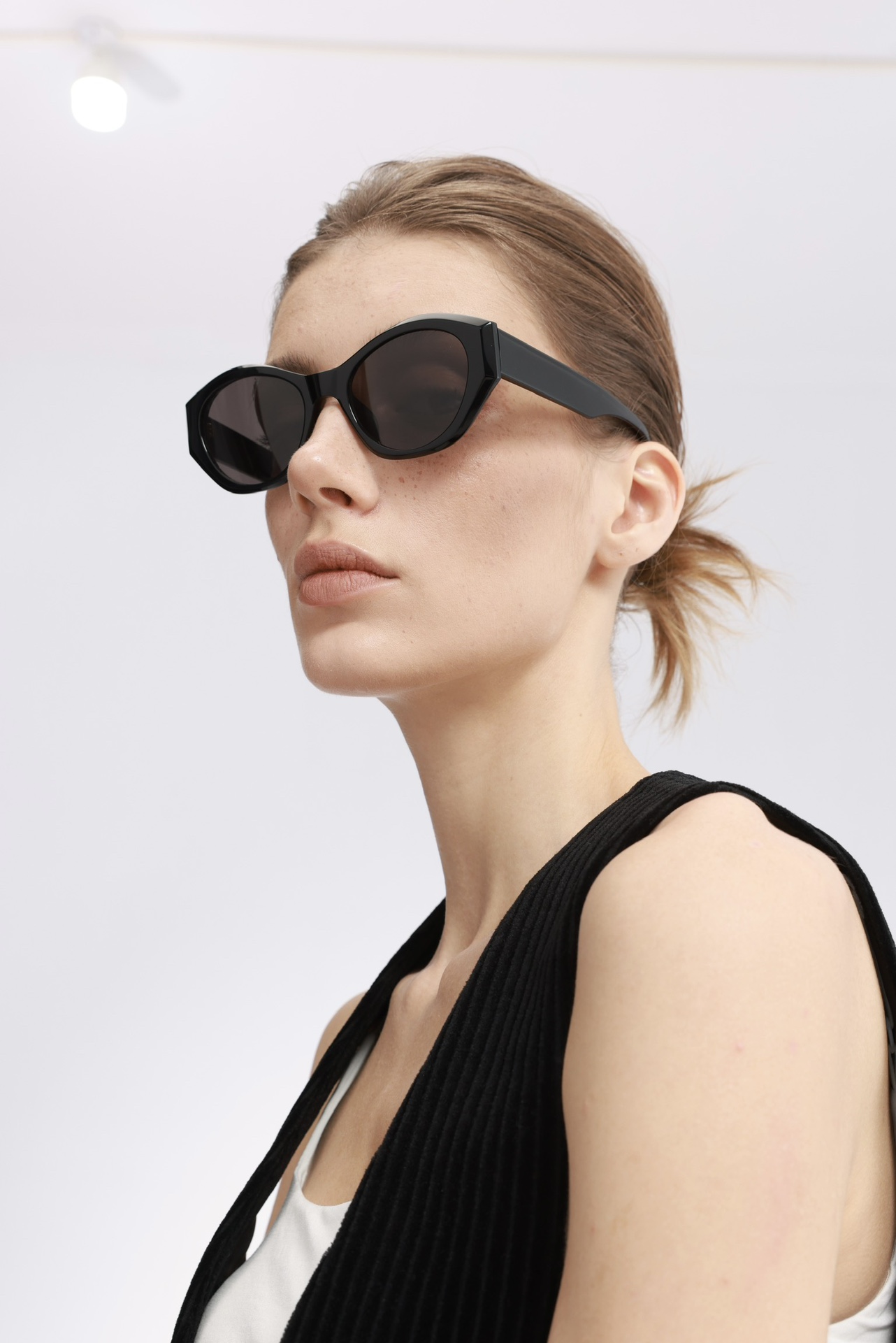 MIU MI*
MOD：SMU 53WS
Size：53口19-149
