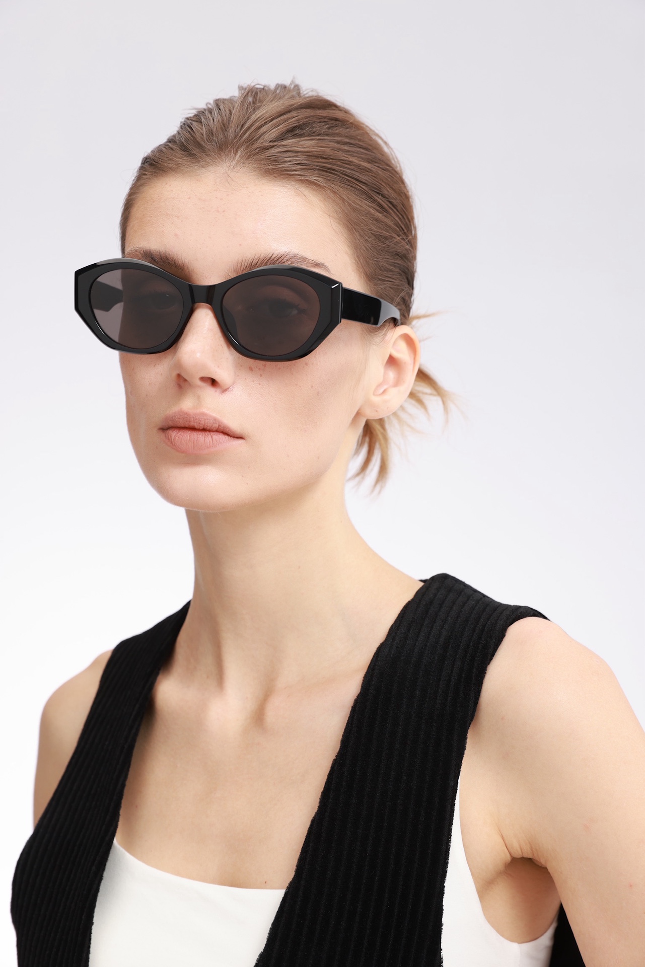 MIU MI*
MOD：SMU 53WS
Size：53口19-149
