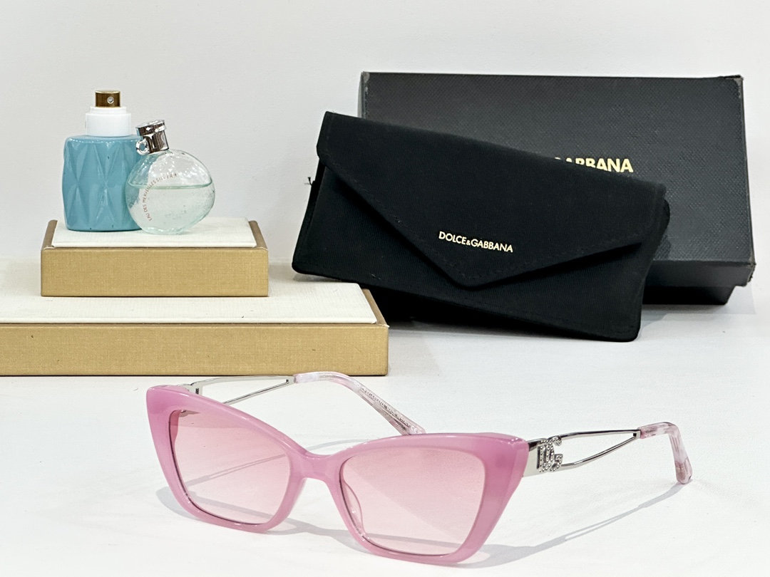  DOLCE & GABBAN*
MODEL：DG3375B
SIZE：50口17 145
