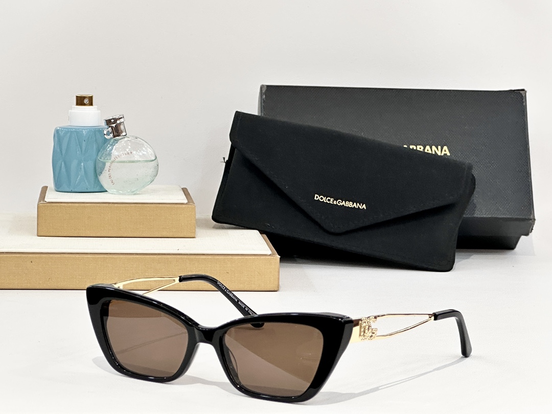  DOLCE & GABBAN*
MODEL：DG3375B
SIZE：50口17 145
