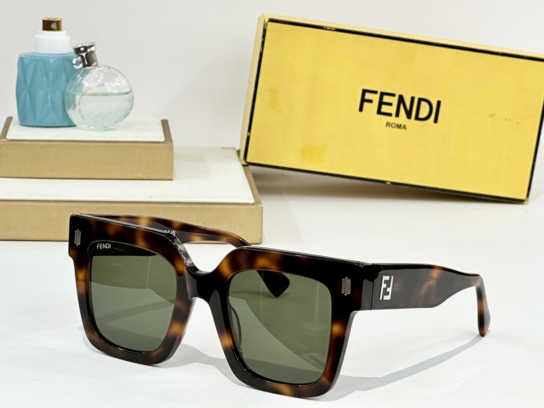  FENDI
MOD：FF 0055
Size：50口23 145

