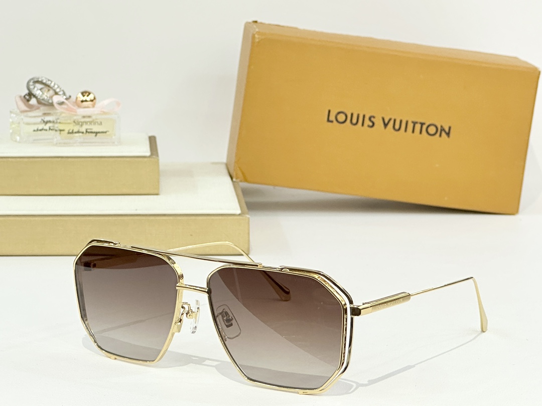  LOUIS VUITTO*
MOD：Z1316
Size：61口14-145
