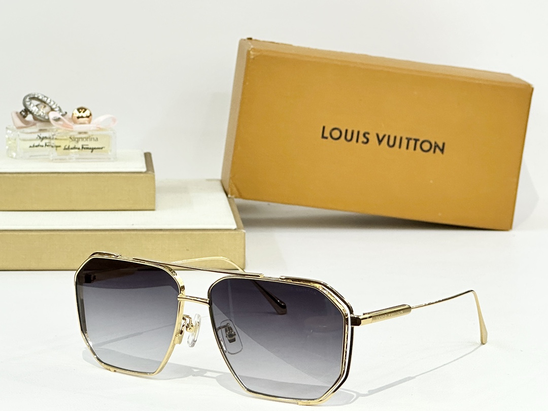  LOUIS VUITTO*
MOD：Z1316
Size：61口14-145
