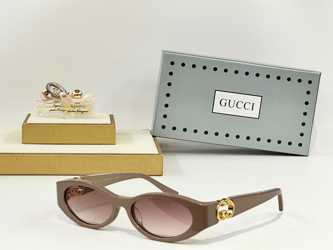  GUCCI
MOD：GG1660S
Size：53口18-145
