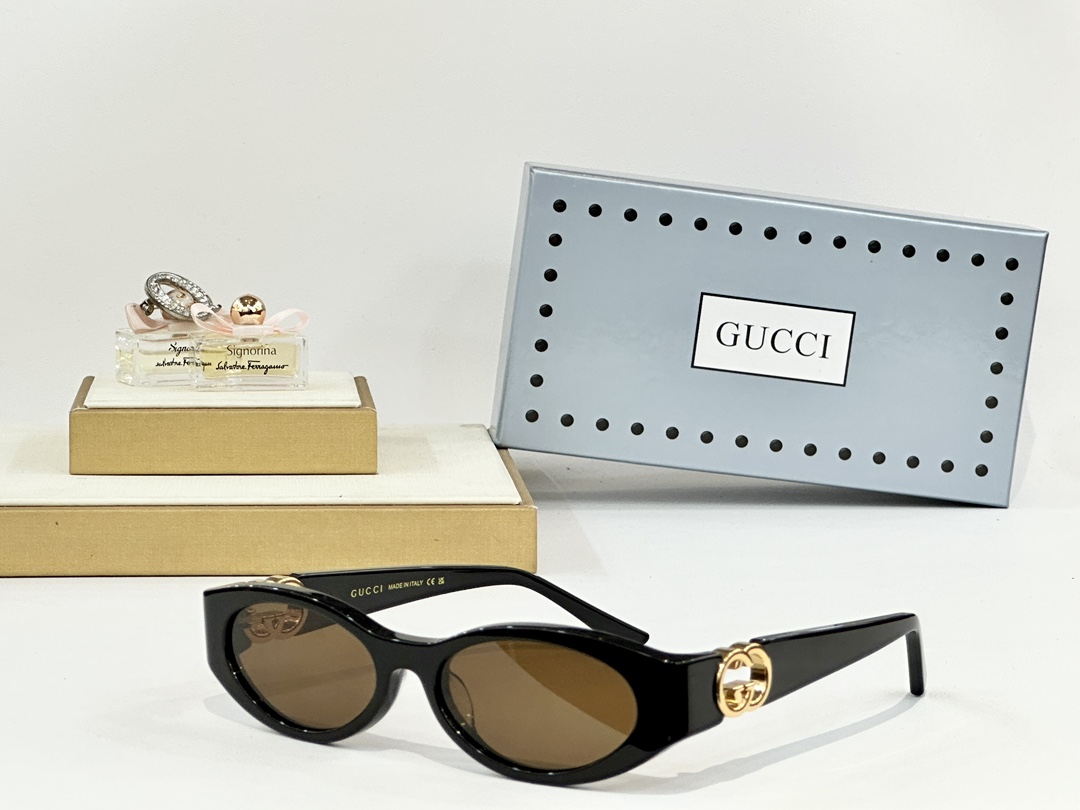  GUCCI
MOD：GG1660S
Size：53口18-145
