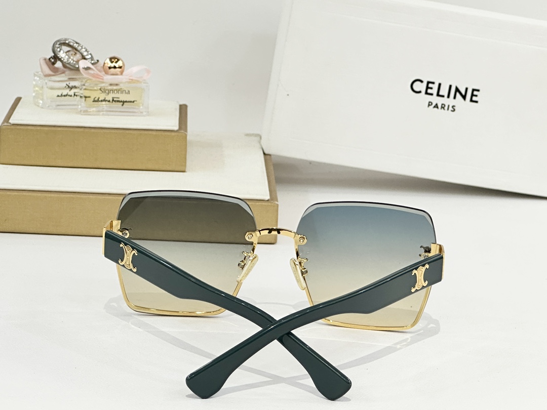  CELINE
MOD：CL40237
Size：62口18-140
