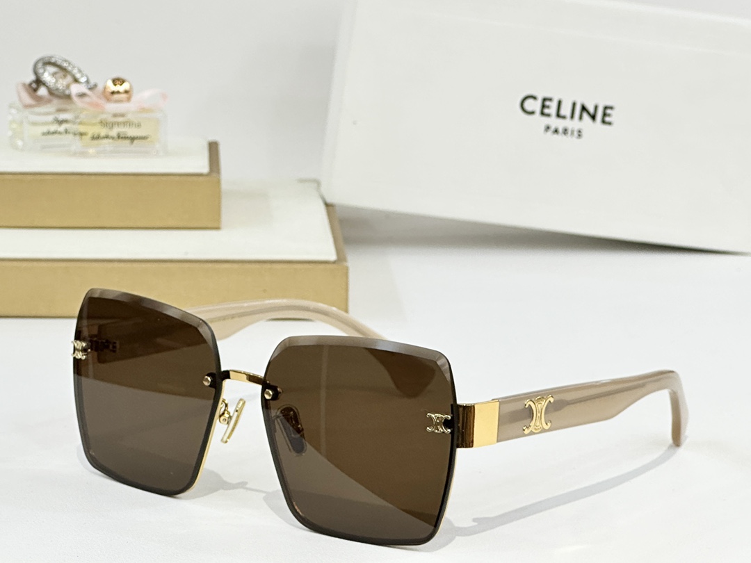  CELINE
MOD：CL40237
Size：62口18-140
