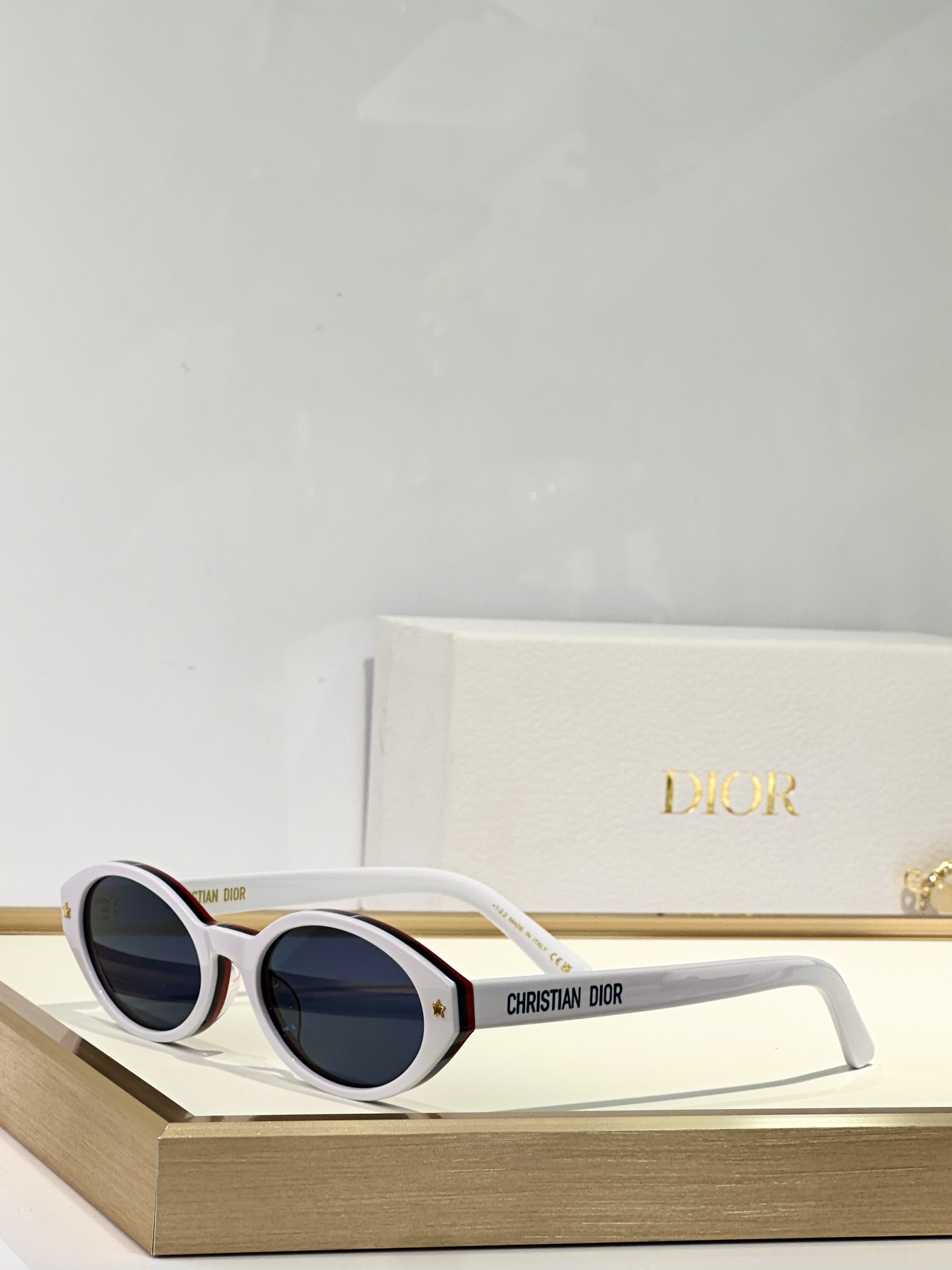  DIOR 
MODEL DiorPacific R1I
SIZE：54口18-140
