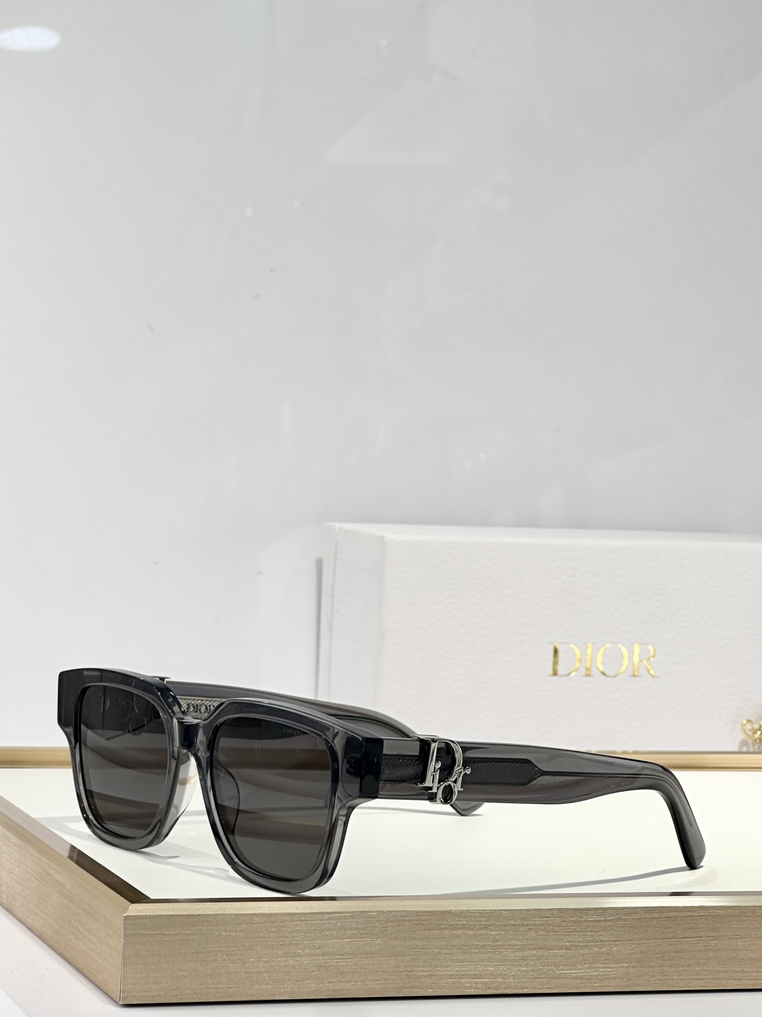  DIOR
MOD：DiorOblique S1F
Size：54口18 150

