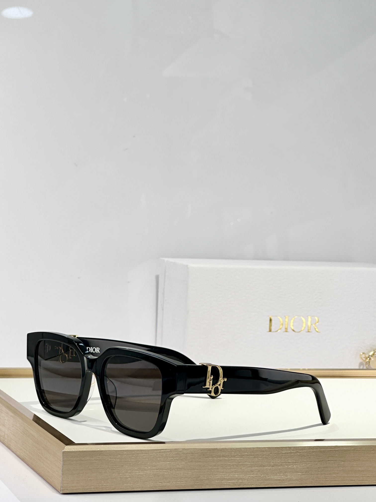  DIOR
MOD：DiorOblique S1F
Size：54口18 150
