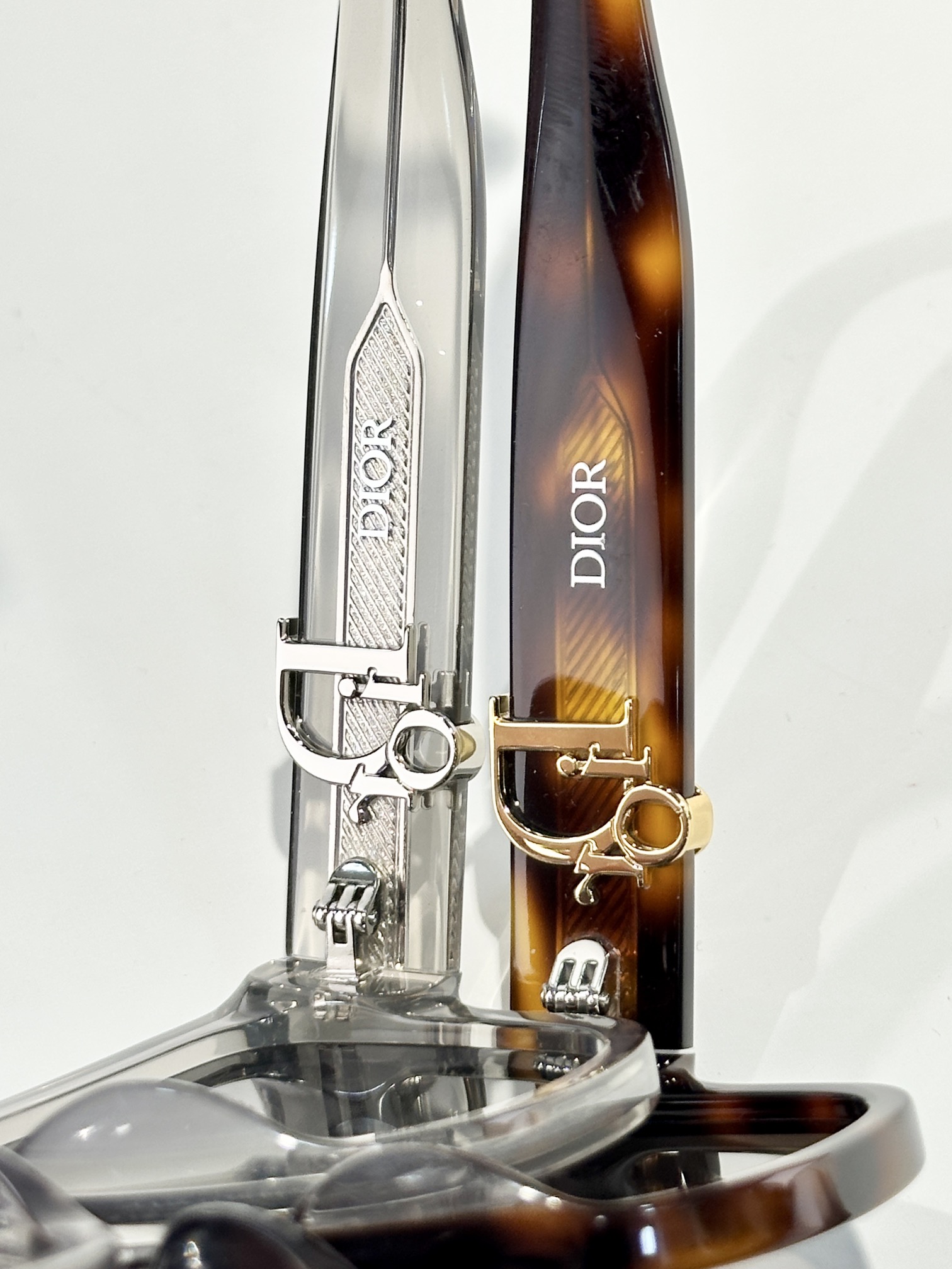  DIOR
MOD：DiorOblique S1F
Size：54口18 150
