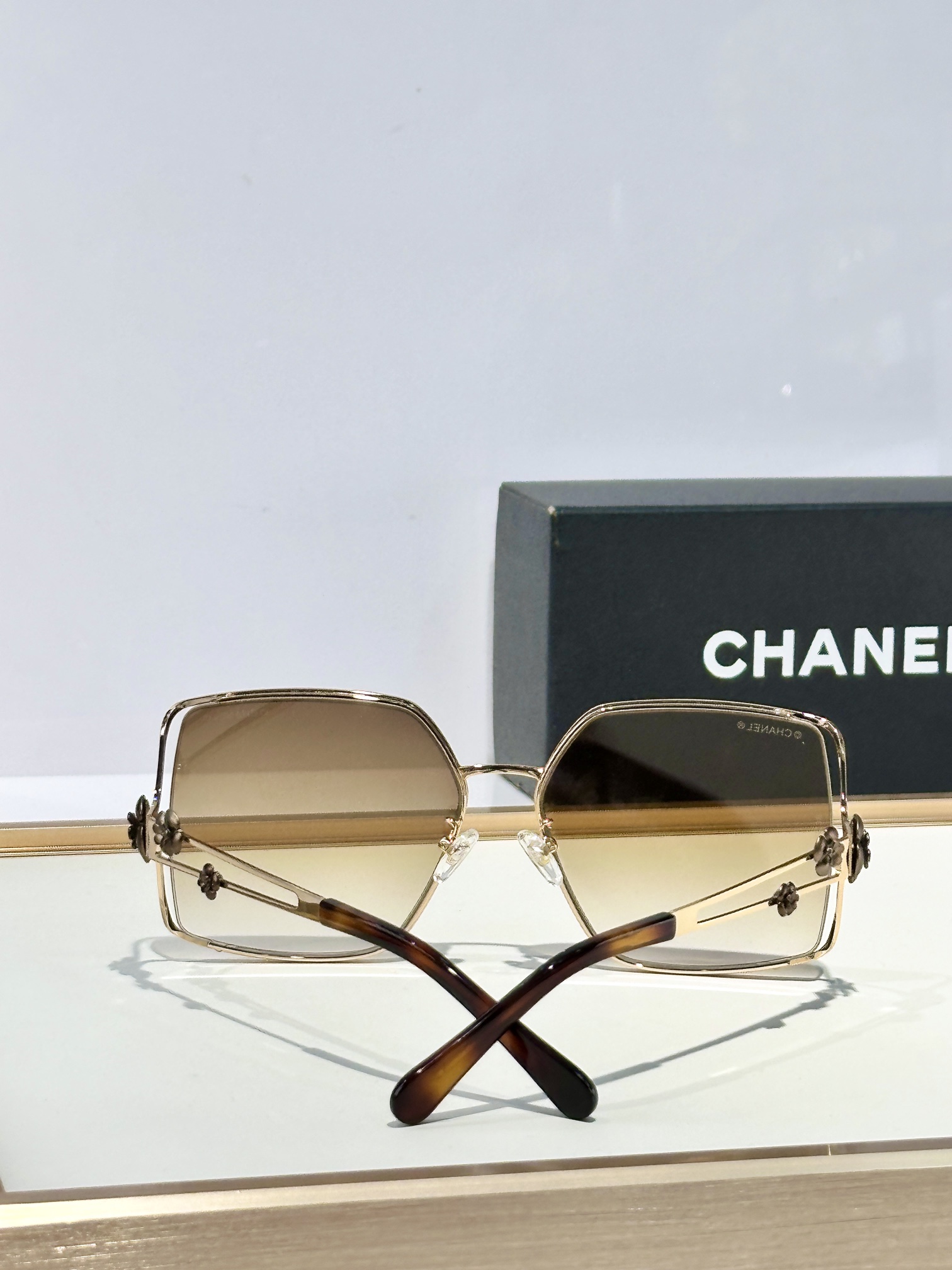  CHANEL
MOD：CH5115C
Size：62口17-138
