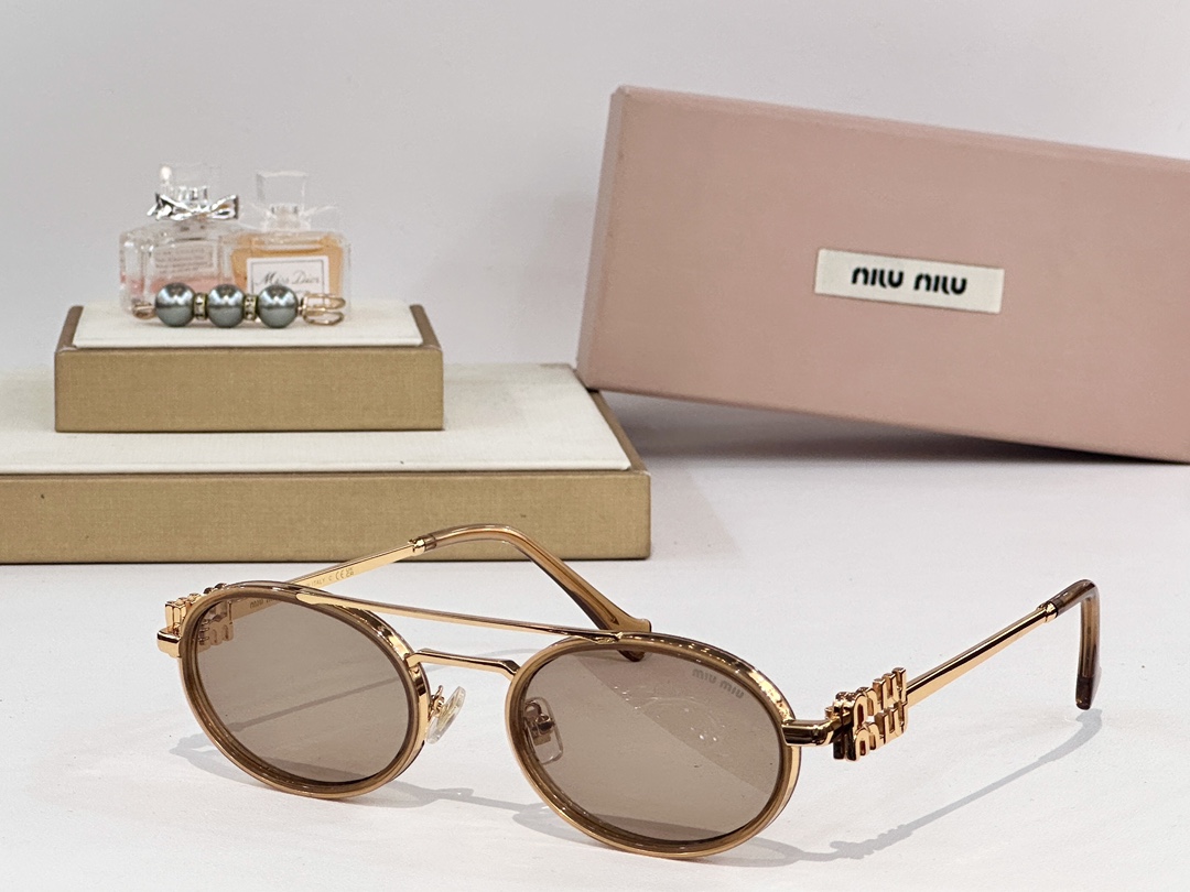  MIU M*
MODELSMU 54ZS
SIZE：53口19-140
