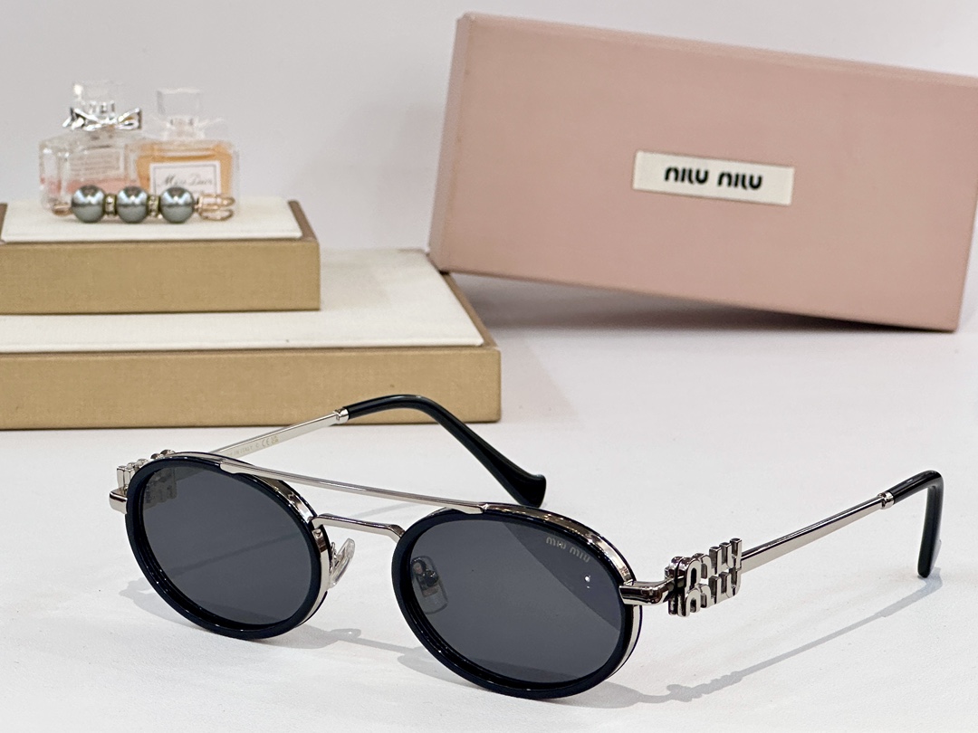  MIU M*
MODELSMU 54ZS
SIZE：53口19-140
