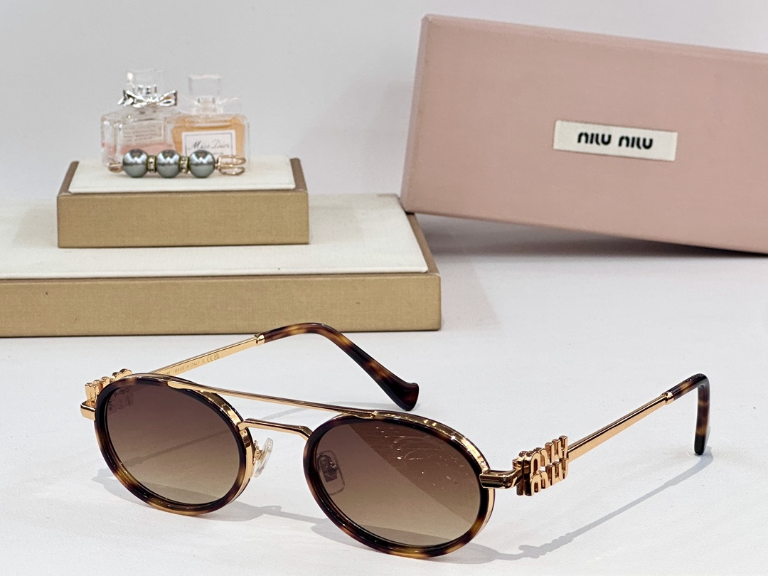  MIU M*
MODELSMU 54ZS
SIZE：53口19-140
