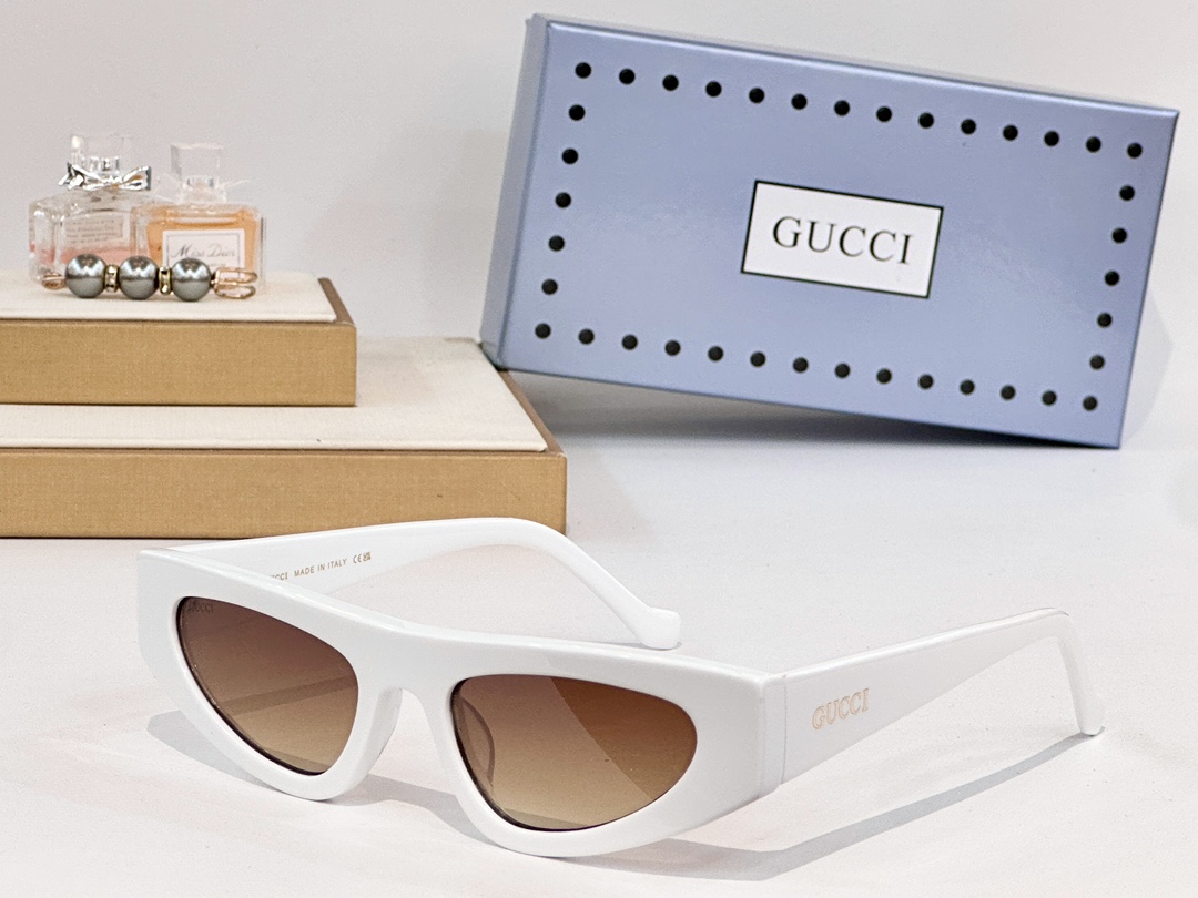  GUCCI
MODEL：GG1650
SIZE52口19 145
