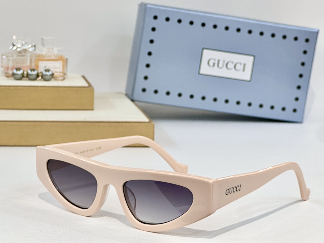  GUCCI
MODEL：GG1650
SIZE52口19 145
