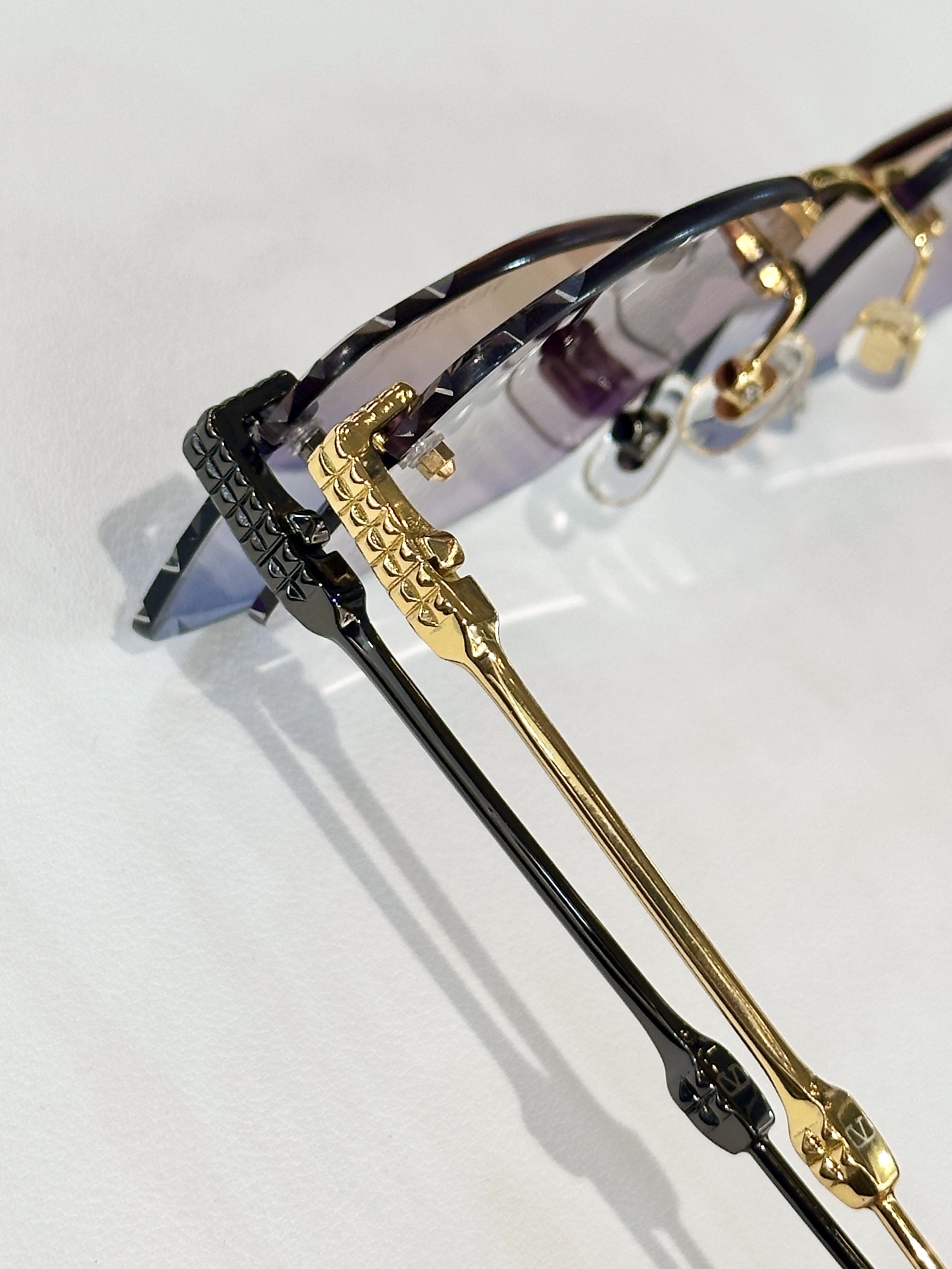  VALENTLNO
MOD：VLX-136
Size：60口18 145
