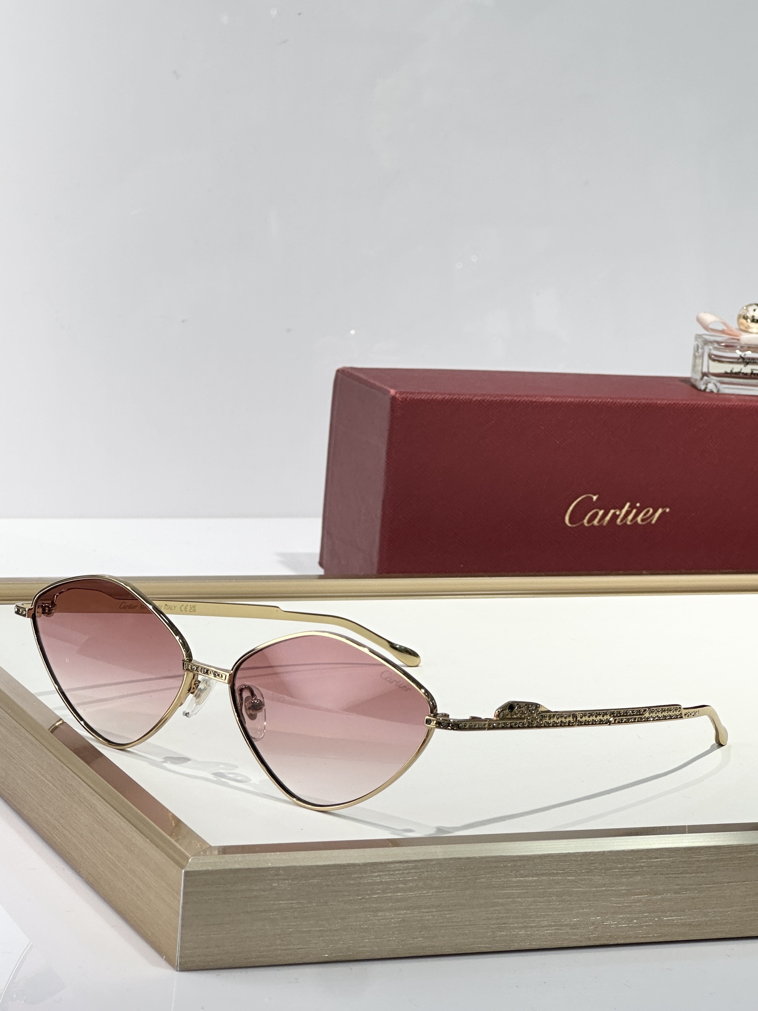  Cartier
MOD：CT0489S
Size：60口15 140
