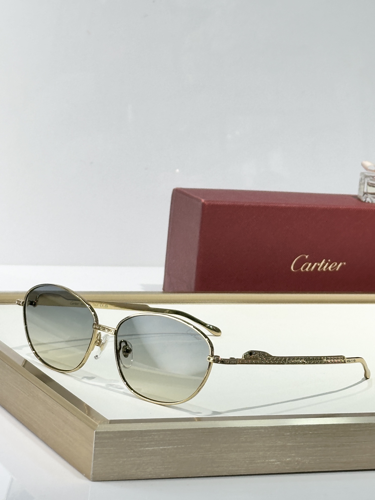  Cartier
MOD：CT0488S
Size：59口15 140
