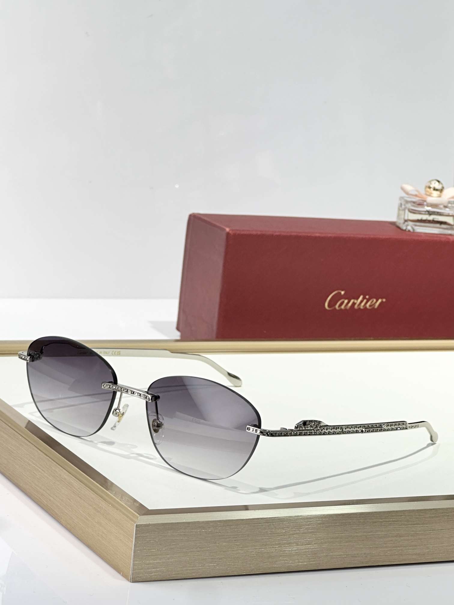  Cartier
MOD：CT0486S
Size：60口18 140

